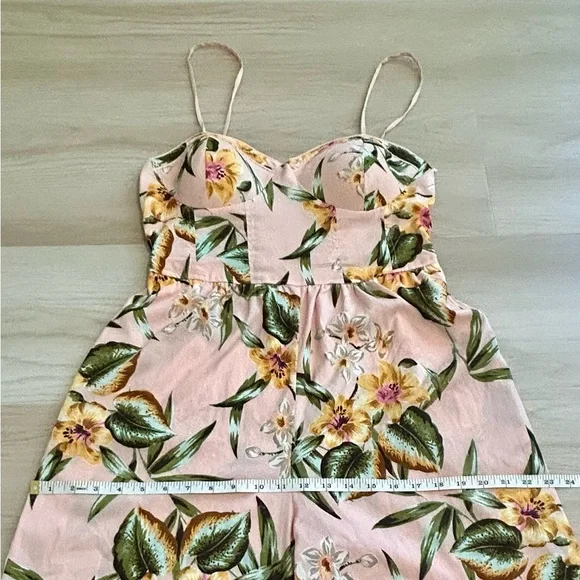Band of Gypsies Pink Floral Wide-Leg Jumpsuit Adjustable Straps Smocked Back M - Picture 7 of 8